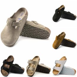 Designer Clogs Sandals Clog Slippers Cork Flat High Quality Fashion Summer Genuine Leather Slide Favourite Beach Casual Shoes Women Men Size 35-46